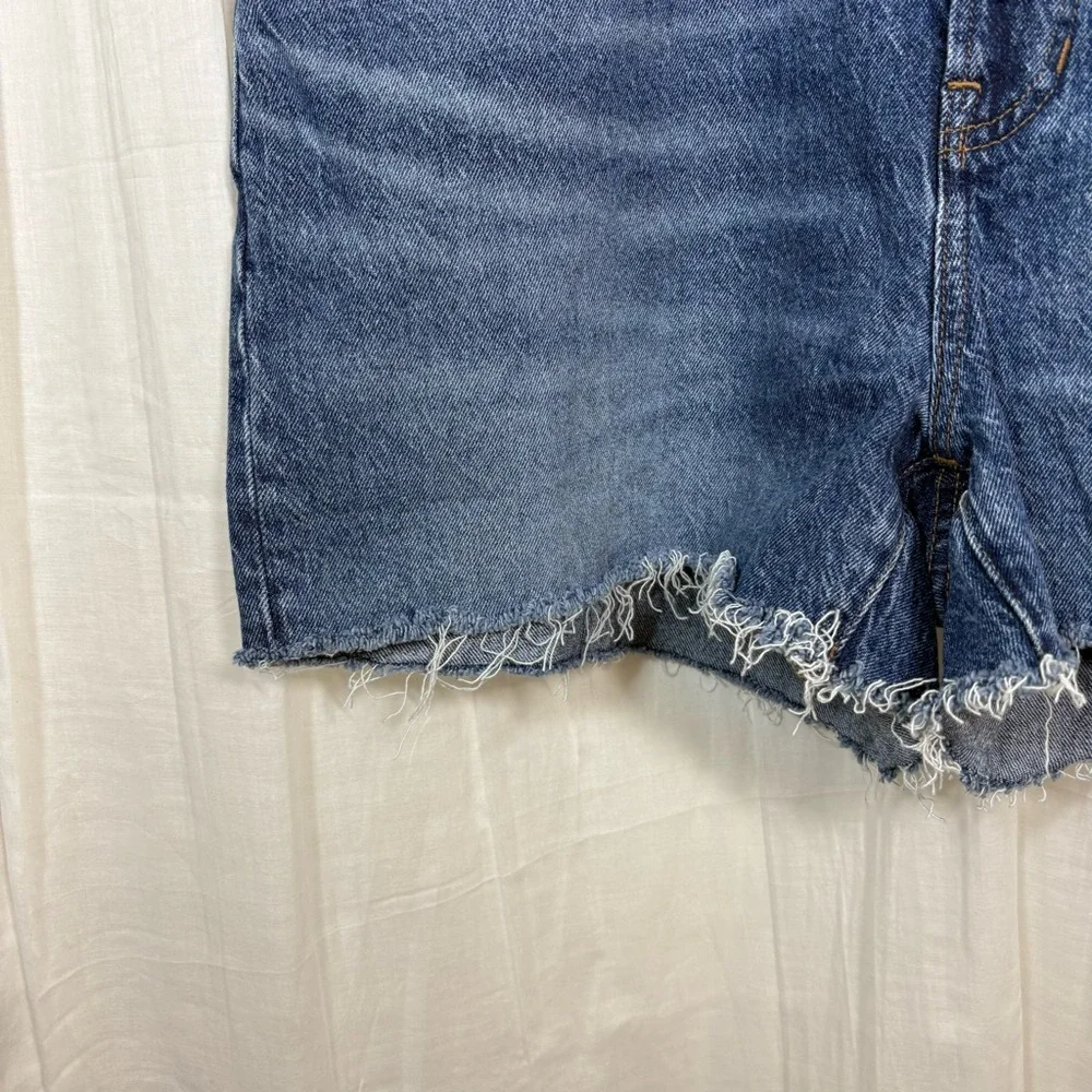 Madewell The Perfect Jean‎ Short Size 33 Medium Wash